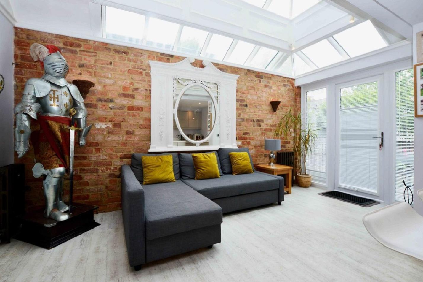 Orwell Villa Elegant Period 5 Bed Close To Town Sleeps 15 첼튼엄 외부 사진